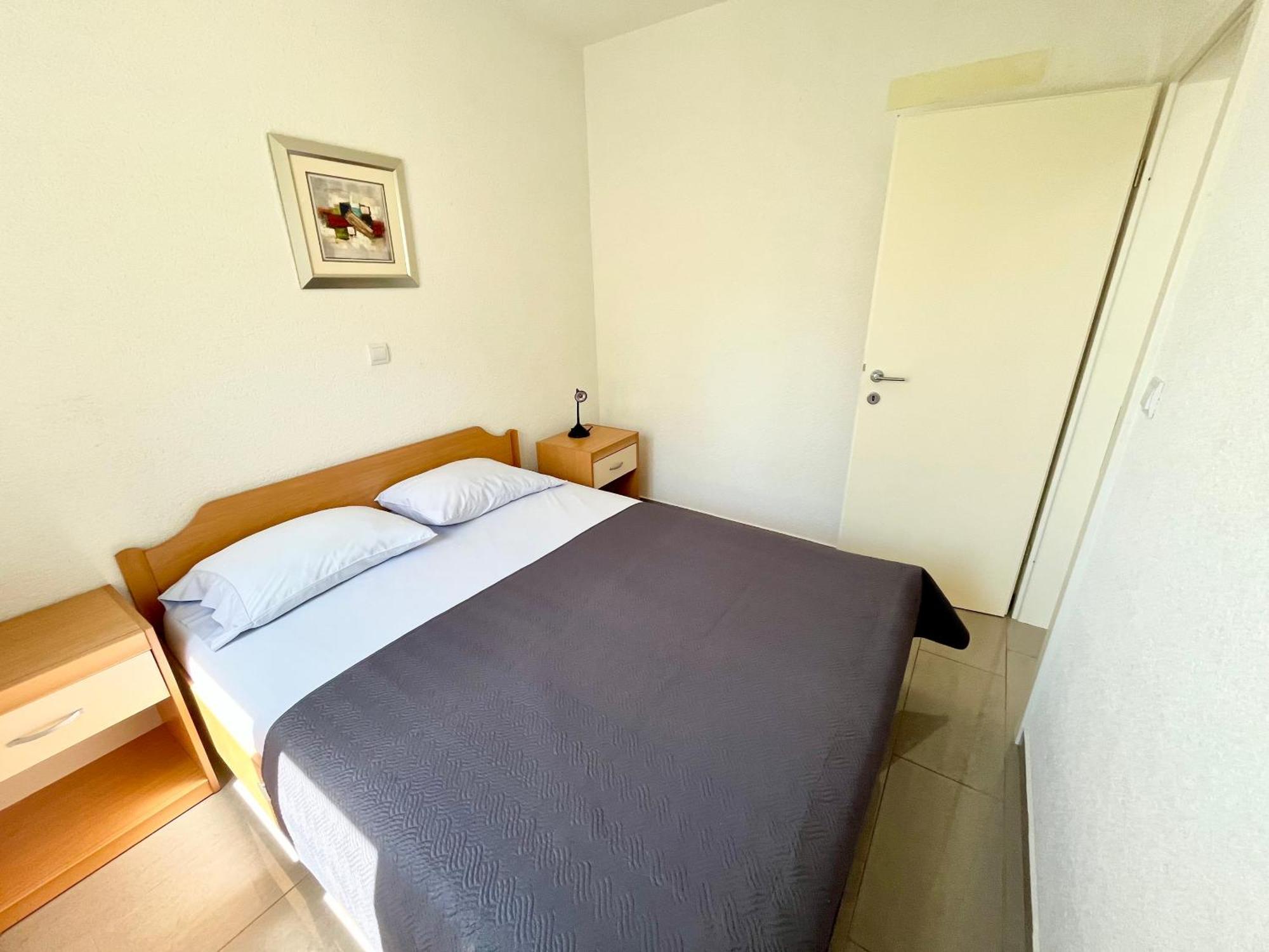 Paradise Apartments - Robinson Getaway Gdinj Dış mekan fotoğraf