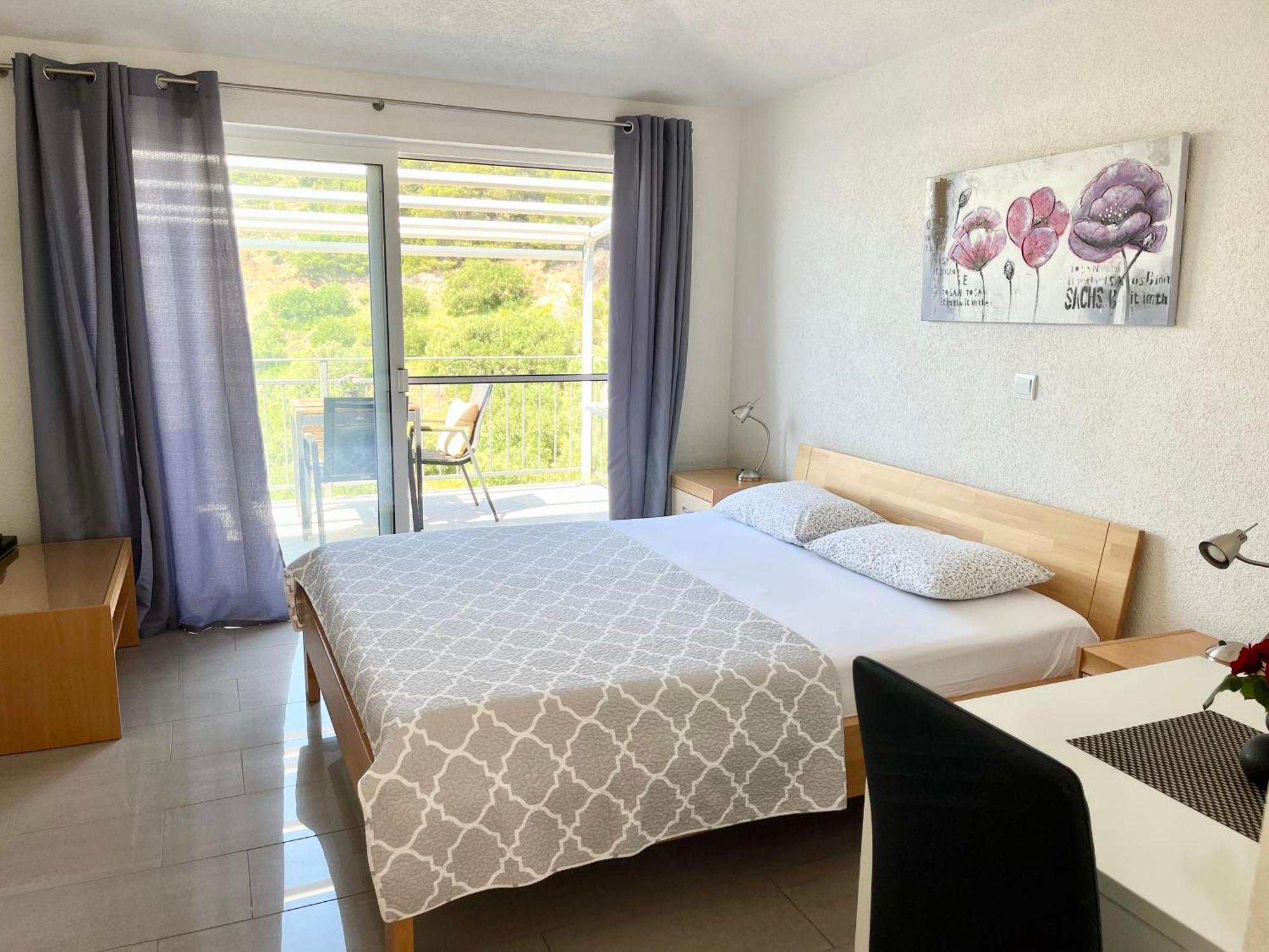 Paradise Apartments - Robinson Getaway Gdinj Dış mekan fotoğraf