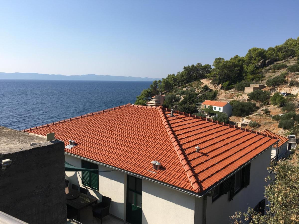 Paradise Apartments - Robinson Getaway Gdinj Dış mekan fotoğraf